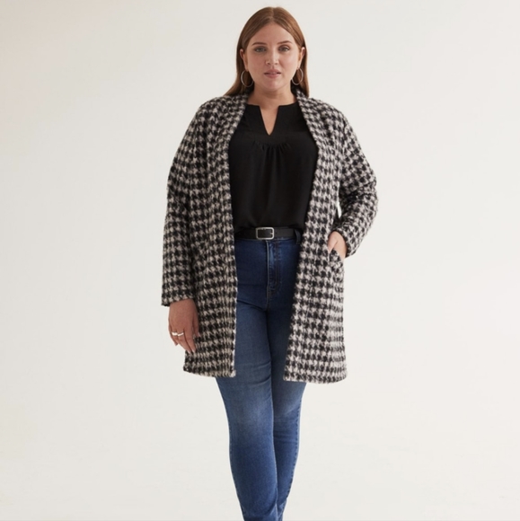 Textured Coatigan with Pockets, Black and White - Picture 4 of 8